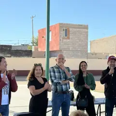 Parajes del Oriente, con las y los vecinos