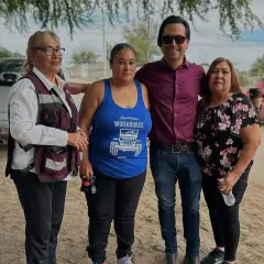 Francisco Bribiescas en actividad de trabajo en territorio