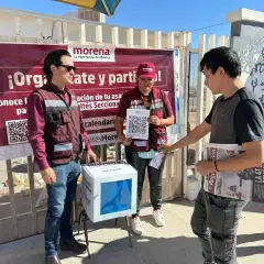 Francisco Bribiescas en actividad de trabajo en territorio