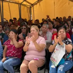 Francisco Bribiescas en actividad de trabajo en territorio