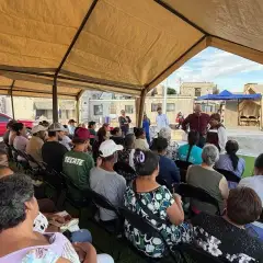 Francisco Bribiescas en actividad de trabajo en territorio