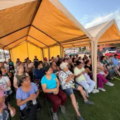 Francisco Bribiescas en actividad de trabajo en territorio