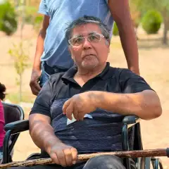 Francisco Bribiescas en actividad de trabajo en territorio