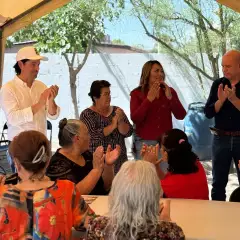 Visita a adultos mayores en San Isidro